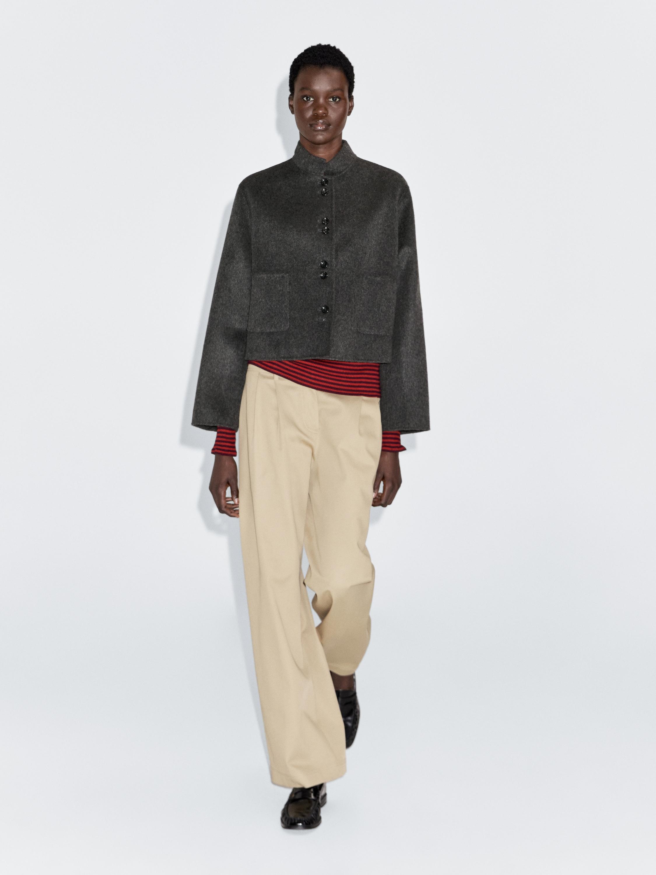 Manteau court boutons doubles en laine mélangée